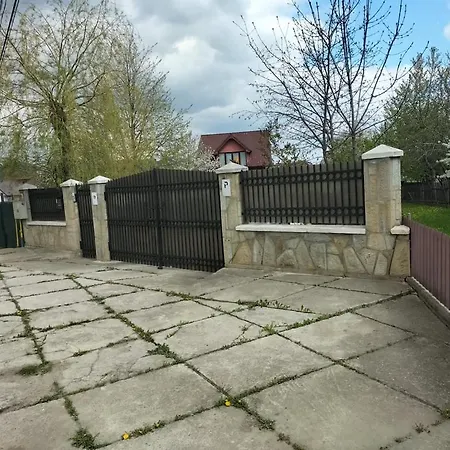 Vecinul Lui Ion Creanga Mahala